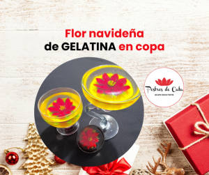 Flor navideña de gelatina en copa