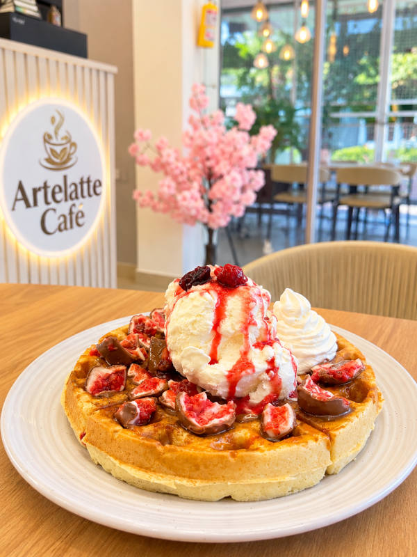 Waffle Franui con dulce de leche